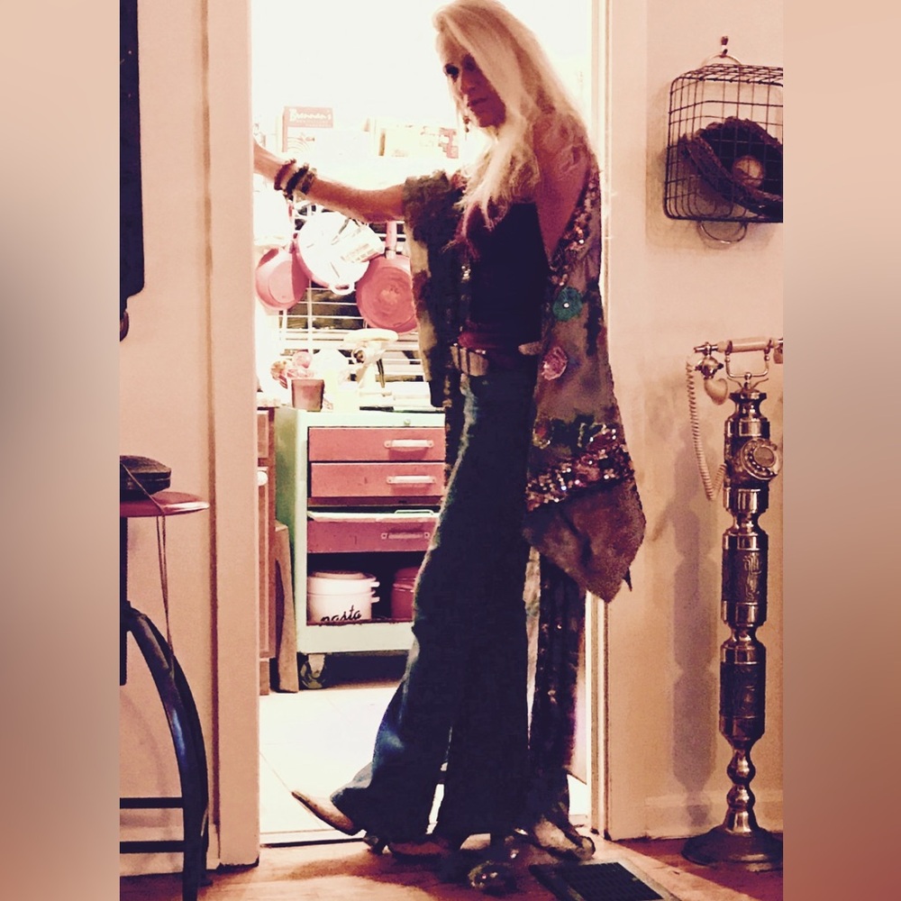 Magical Carpet Ride Kimono - Picture 7 of 12